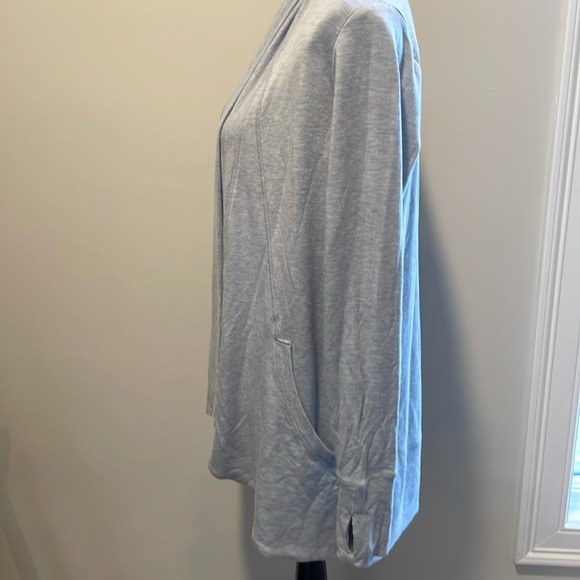 Athleta Cardigan Medium - Picture 2 of 6